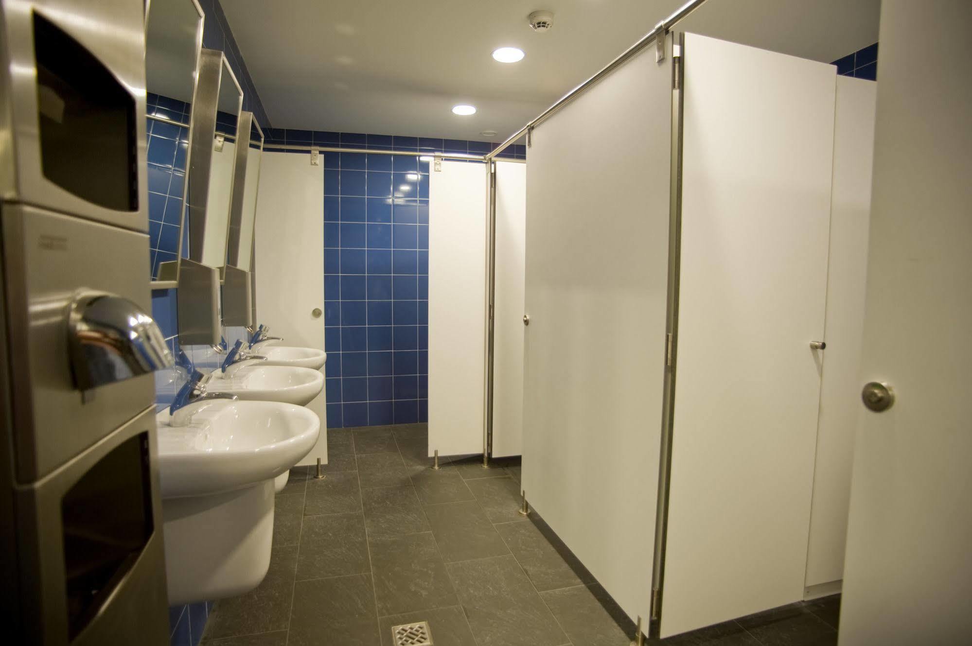 Bbk Bilbao Good Hostel Esterno foto