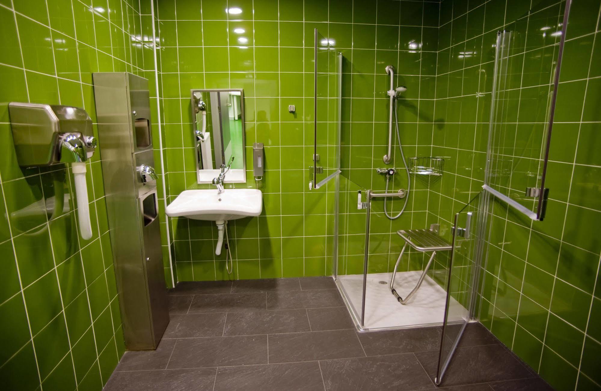 Bbk Bilbao Good Hostel Esterno foto