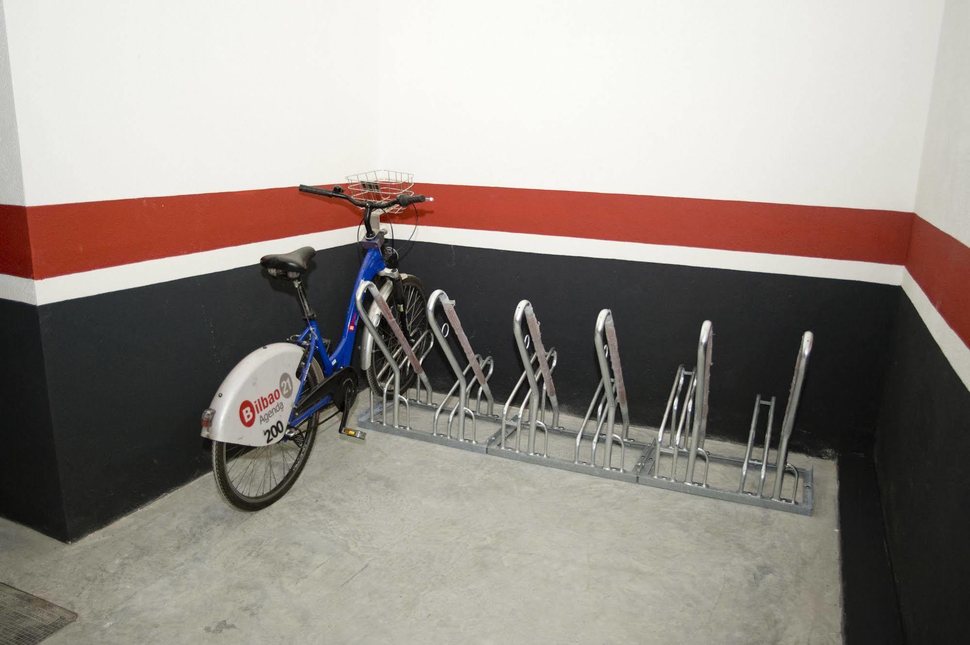 Bbk Bilbao Good Hostel Esterno foto